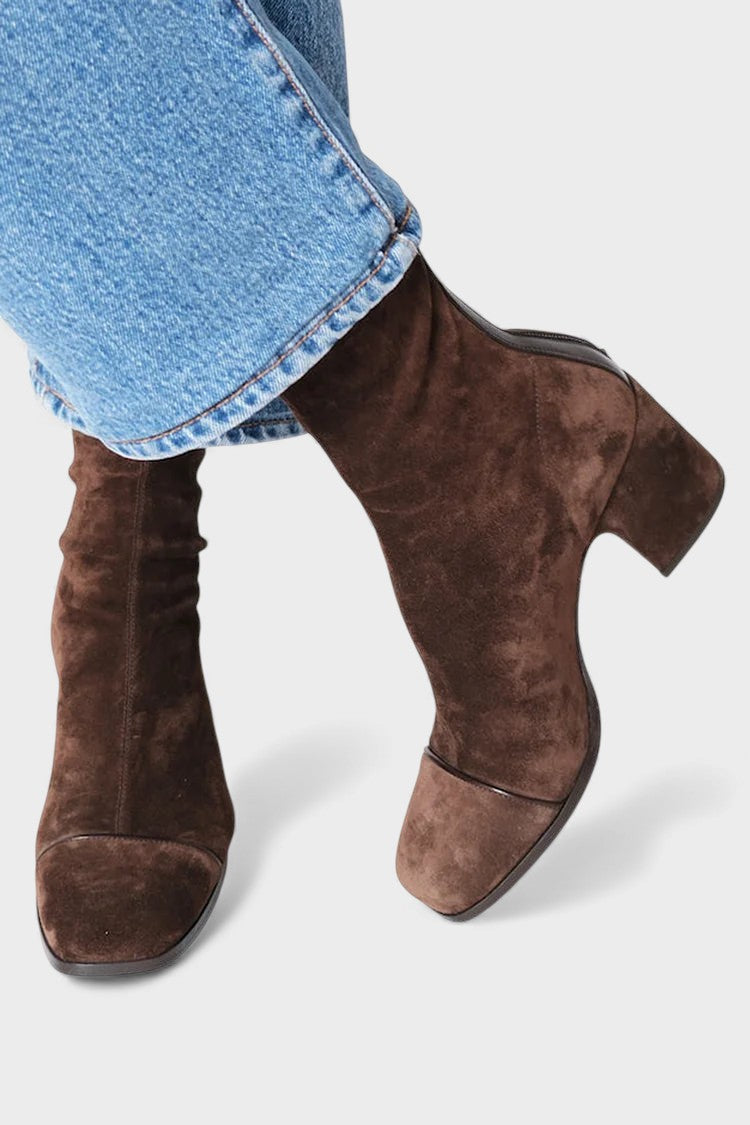 Victoria™ | Augstpapēžu zābaki ar kvadrātveida purngalu