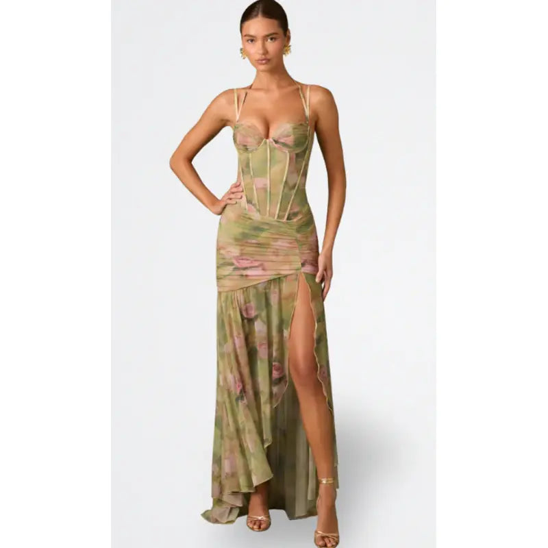 Isamara™ | Garā kleita ar korseti