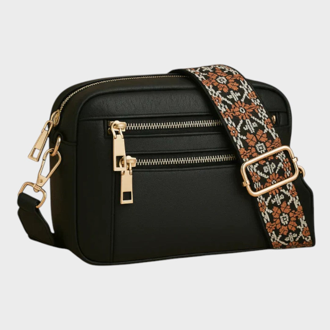 Lia | Plecu soma ar rakstu