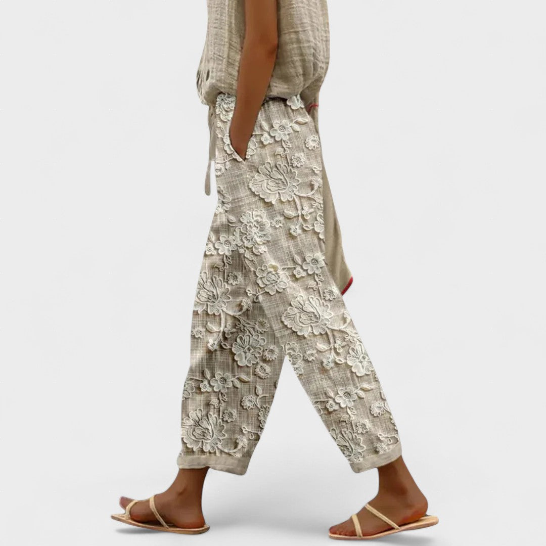 Graciela™ | Ērti elastīgi ziedu bikses