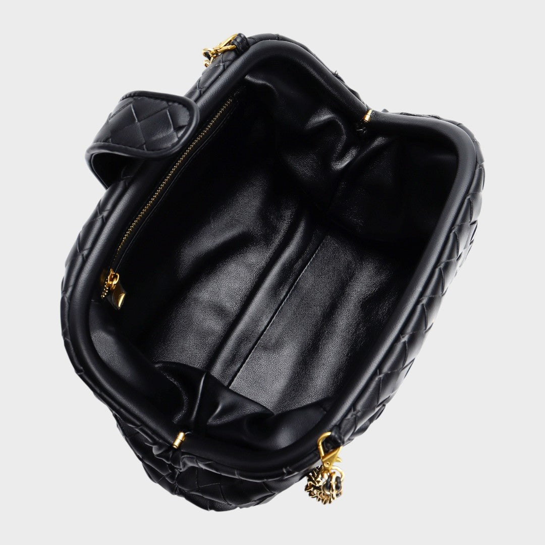 Renata | Plecu soma ar pinumu detaļu