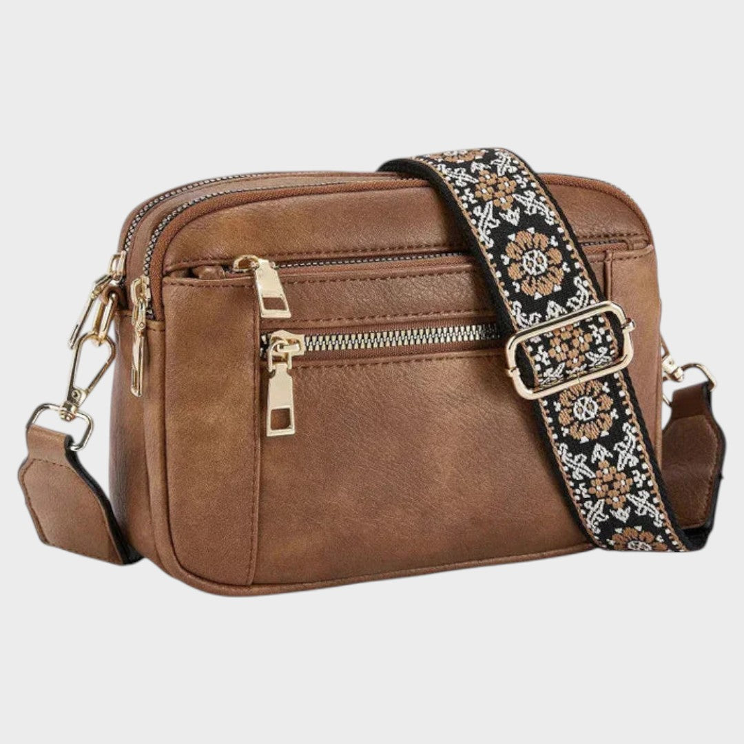 Lia | Plecu soma ar rakstu