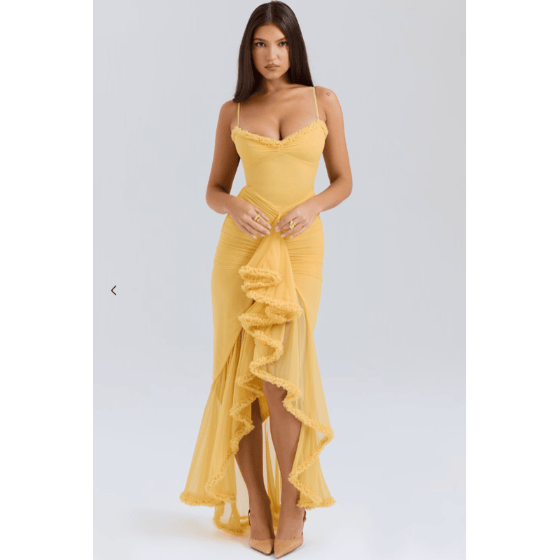 Lea | Garā kleita ar šķēlumu un volāniem