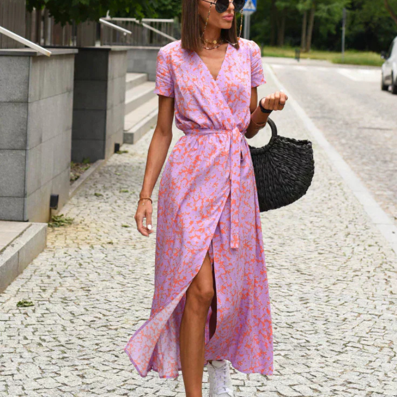 Nuvia™ | V-veida A-līnijas kleita