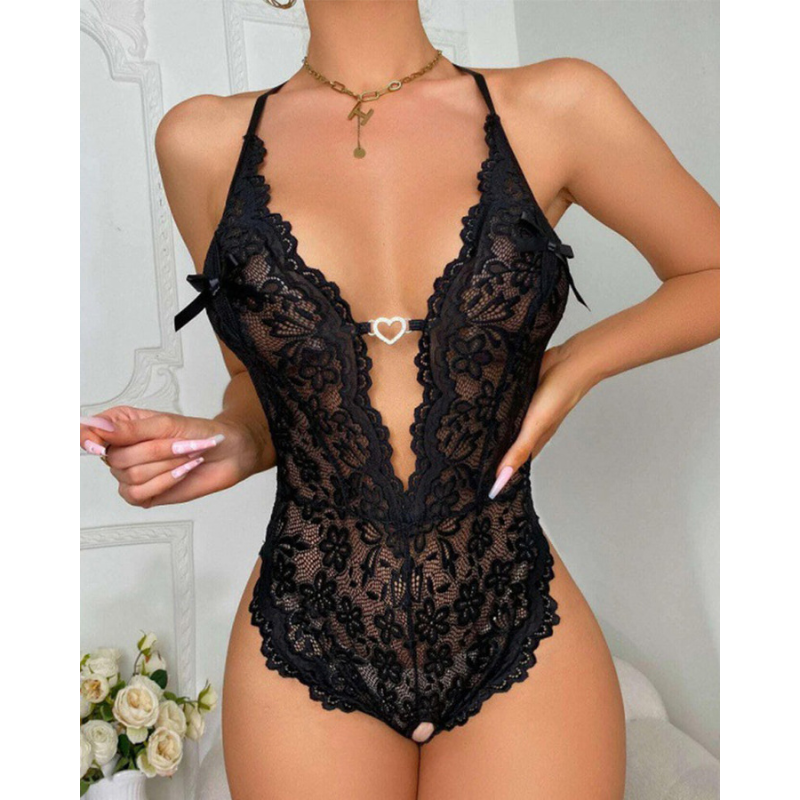 Eyla™ Vilinošs mežģīņu pidžams ar atvērtu dizainu