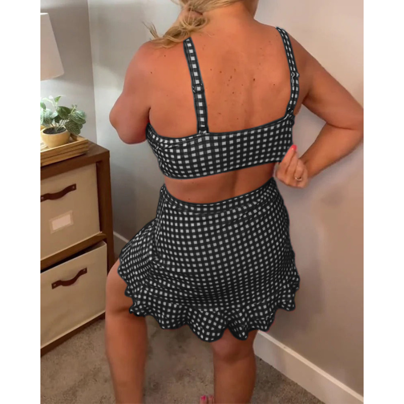 Peldkostīms ar brīviem siksnām un rūtainu rakstu, divdaļīgs