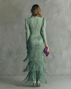 Skaidra™ — Eleganta sieviešu kleita ar bārkstīm uz piedurknēm